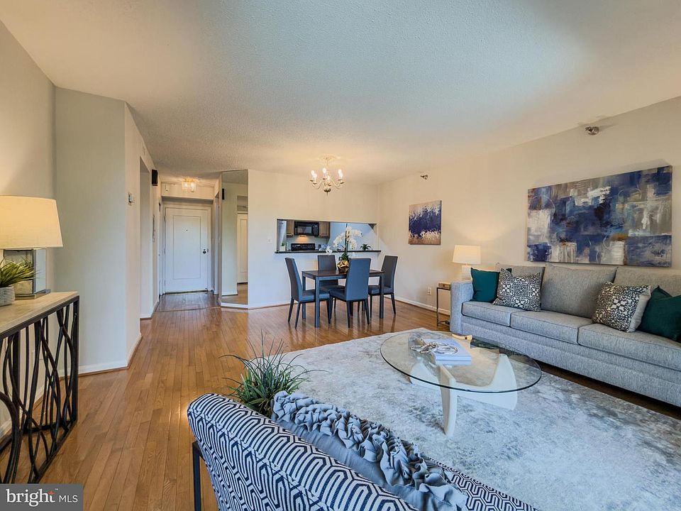 1st image of 5800 Nicholson Ln #1-205