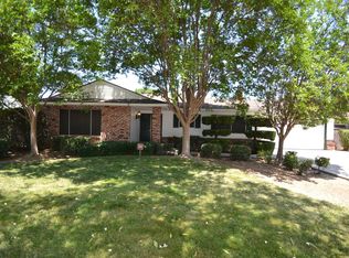 3042 W Barstow Ave, Fresno, CA