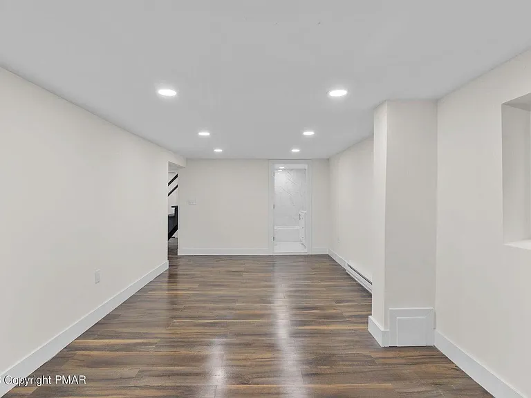 530 Maple Ridge Dr — Photo 60