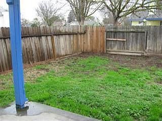2nd image of 1800 Ipswich Way