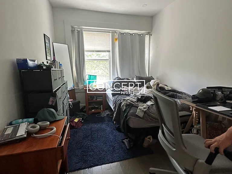 1406 Beacon St — Photo 12
