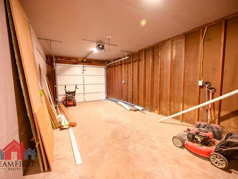 2022 Terry Ln — Photo 22