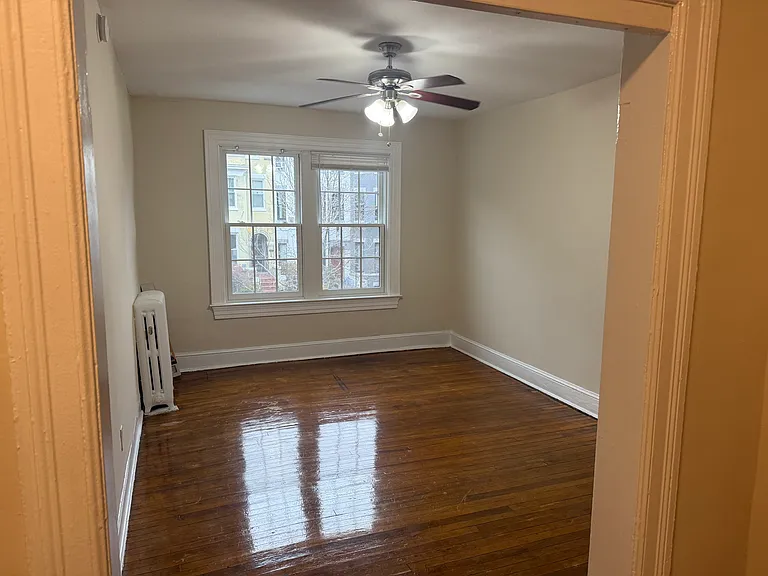 1818 Vernon St NW #200091818 — Photo 11