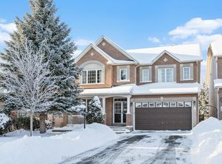 18 Tierney Dr, Ottawa, ON K2J4W2