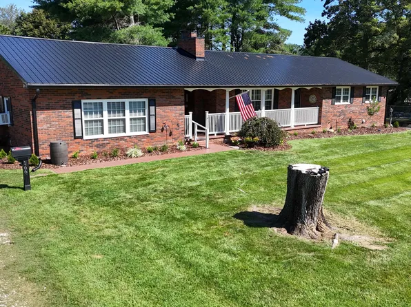166 Brookview Dr, Manchester, KY 40962