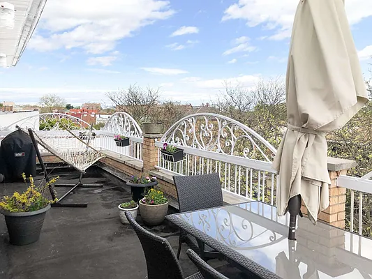 Sold by Keller Williams NYC | media 22