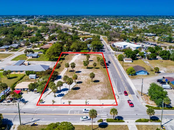 4878 SE Commerce Avenue, Stuart, FL 34997