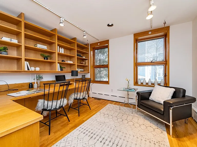 72 Fairmont St #2 — Photo 5