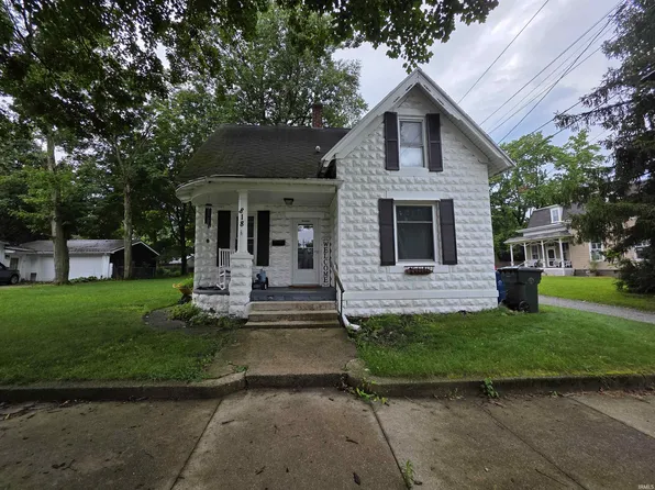 818 Pearl St, Plymouth, IN 46563