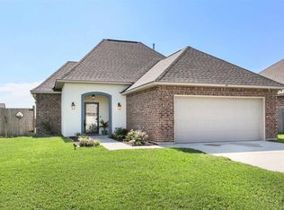 141 Copperfield Ct, Thibodaux, LA 70301