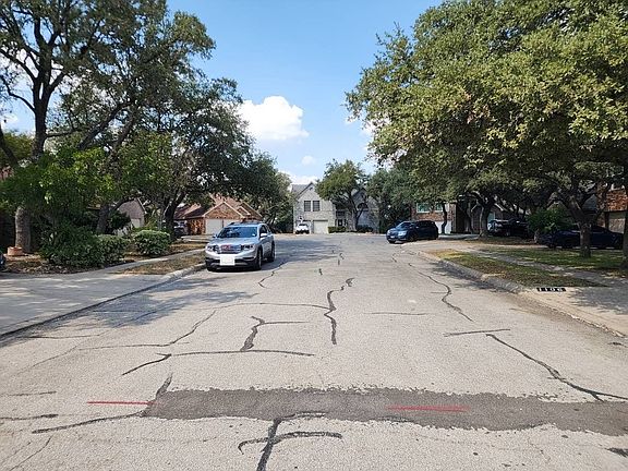 4th image of 1103 Crossbrook