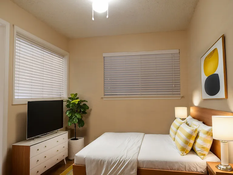 Englebrook Apartments — Photo 30