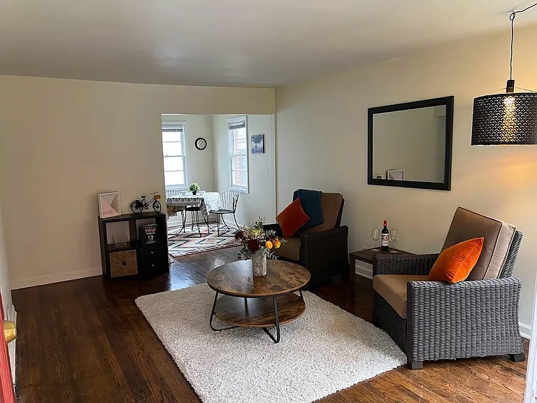 7423 N Vincent Ave #1 — Photo 1
