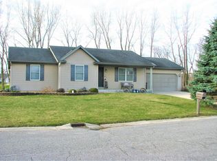 18950 Wild Rose Rd, New Paris, IN 46553