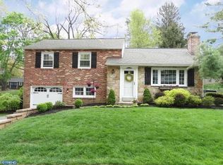 320 Spencer Rd, Devon, PA 19333