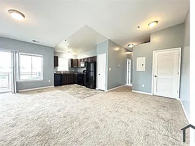 2585 Naylor Rd SE — Photo 5