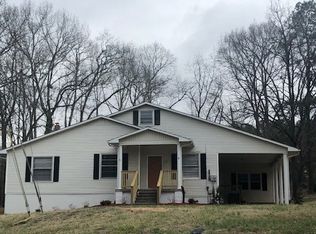 1210 Fall River Rd, Lawrenceburg, TN 38464