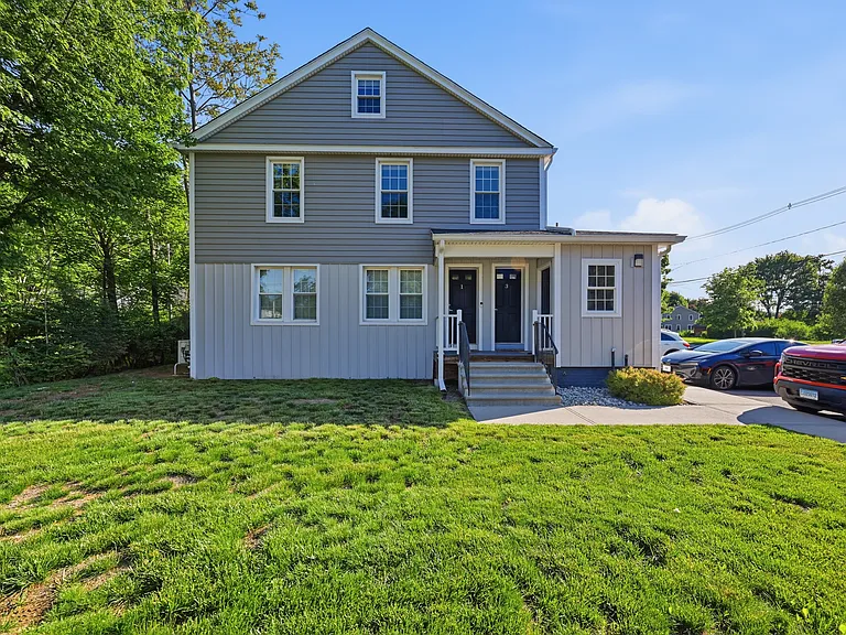 111 Laurel Ct #3 — Photo 23