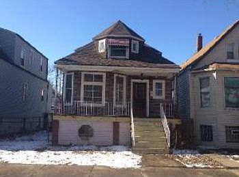 1st image of 2650 N Lawndale Ave