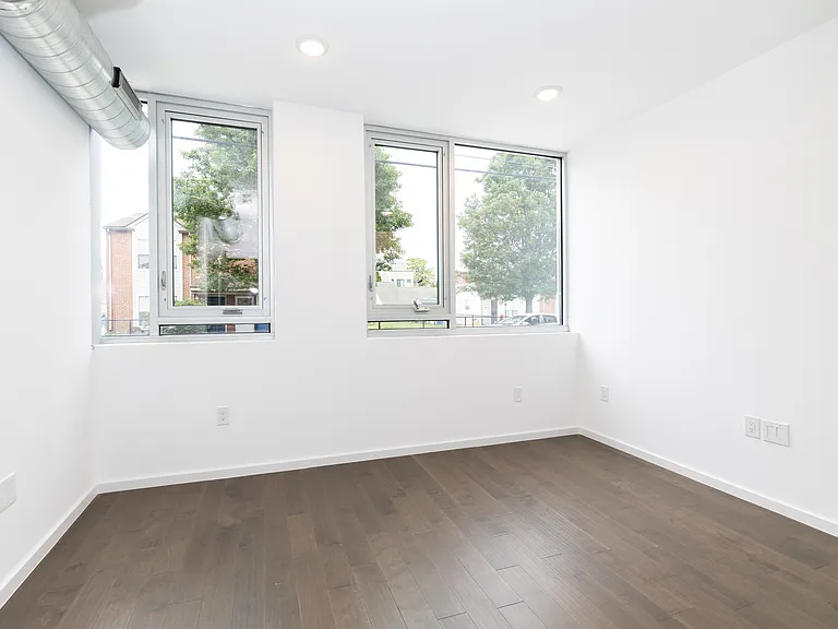 1520 N Marshall St #1 — Photo 7