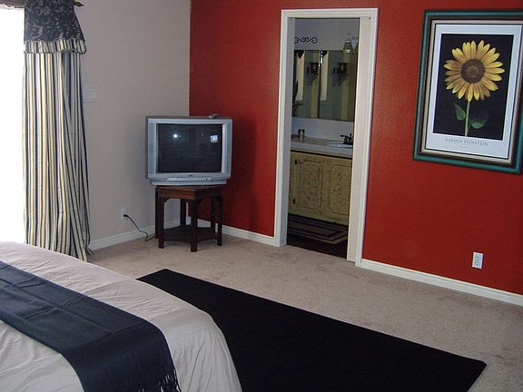 master bed and bath