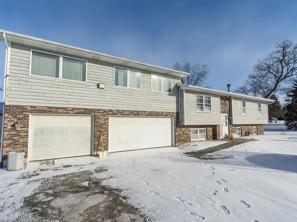 45W962 Plank Rd, Hampshire, IL 60140