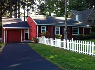 852 Evergreen Rd, Lake Oswego, OR 97034