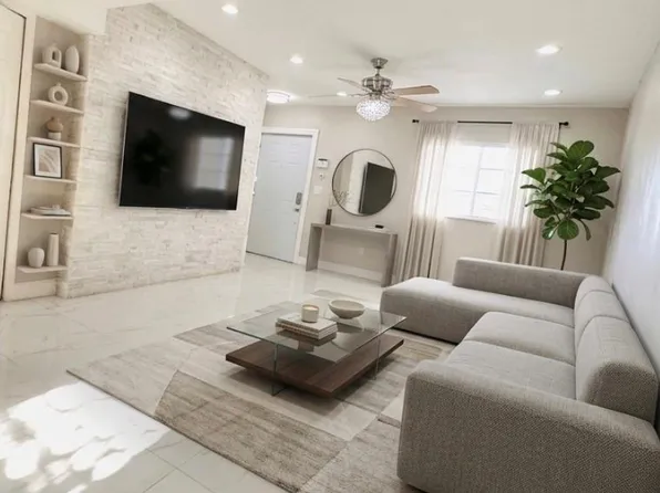 6350 W 22nd Ct, Hialeah, FL 33016