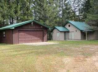 N17150 Marek Rd, Pembine, WI 54156