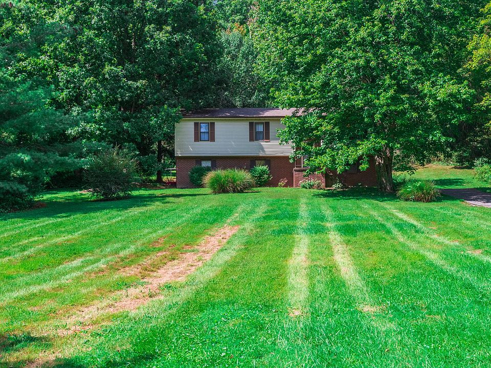 2807 Scaffold Cane Rd, Berea, KY 40403 MLS 22020174 Zillow