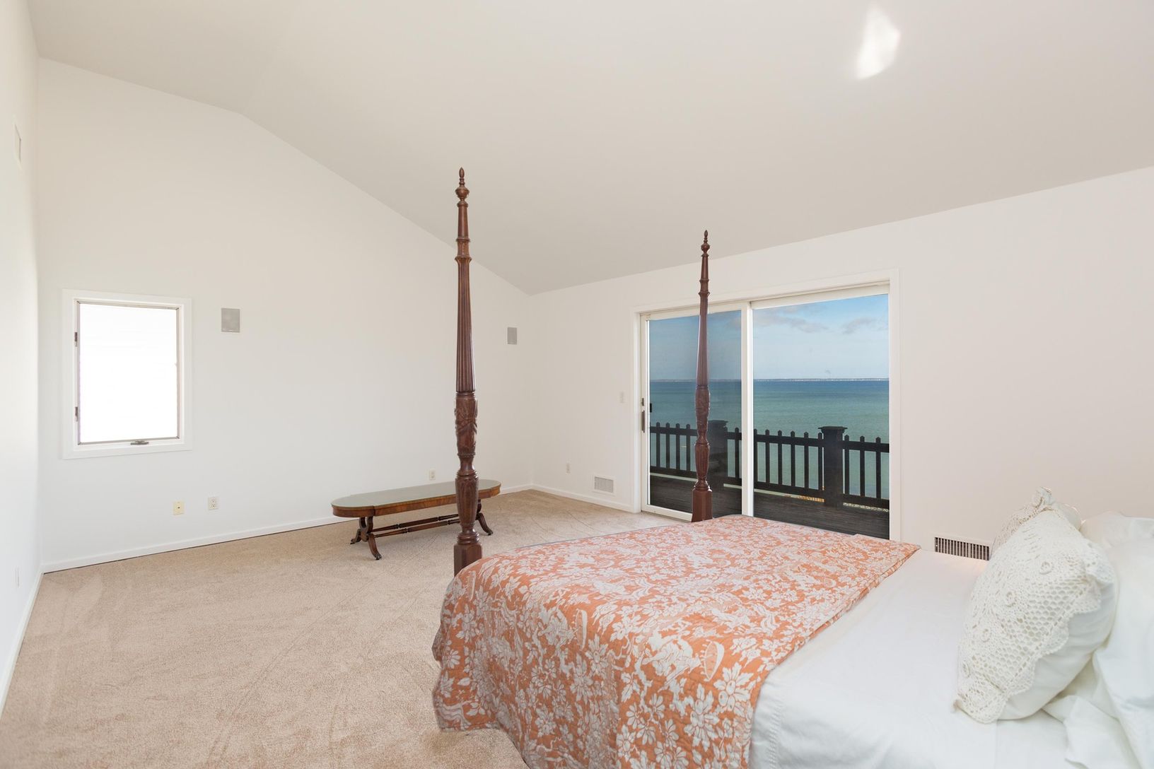  large bedroom