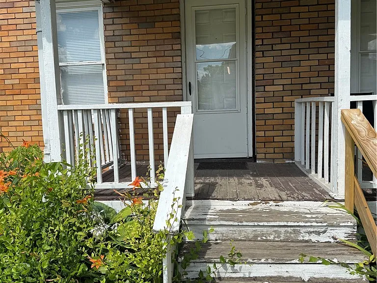 1937 Willard Ave SE — Photo 8