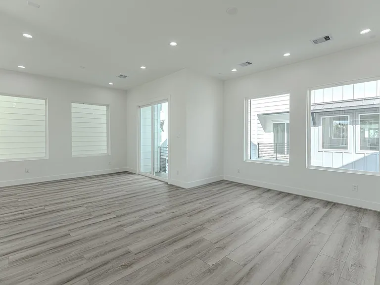 7735 Hammerly Blvd — Photo 31