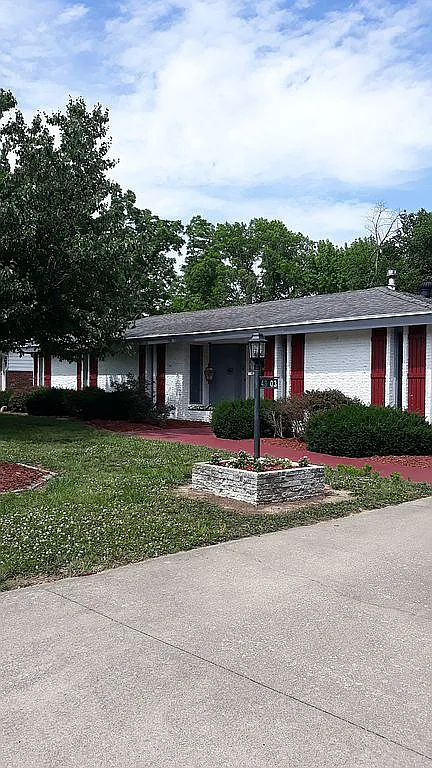 4803 Dadrian Ct photo 1