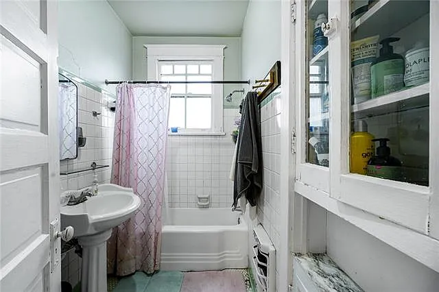 2515 Lowerline St — Photo 14