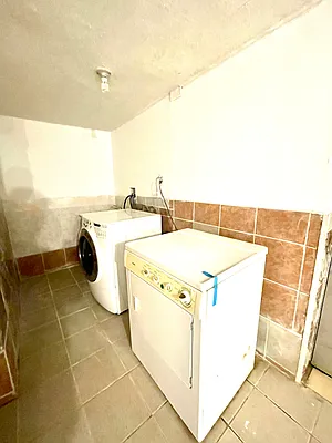 Rented by Jeffrey S Dweck, LREB | media 14