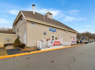 55 Beach St #3B2, Westerly, RI 02891