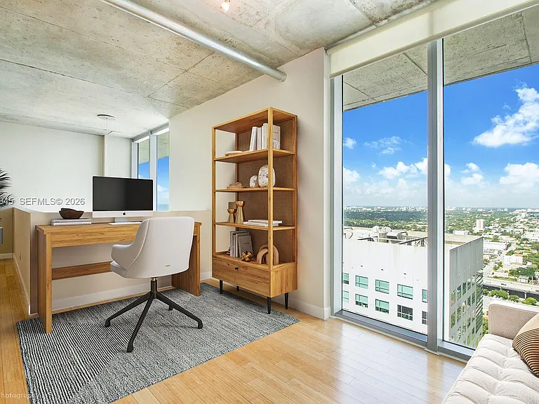 690 SW 1st Ct #Penthouse II24 — Photo 13