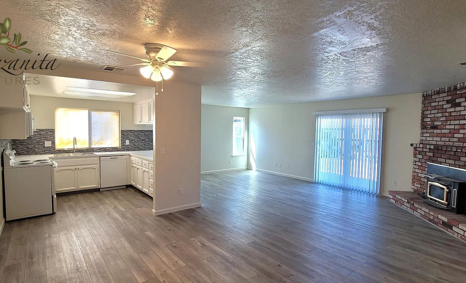 3 bed, 1328 sqft, $2,200 — Photo 2
