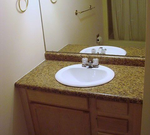 new cabinets, vanity in bathrm