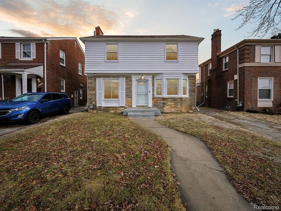 1st image of 18212 Sorrento St