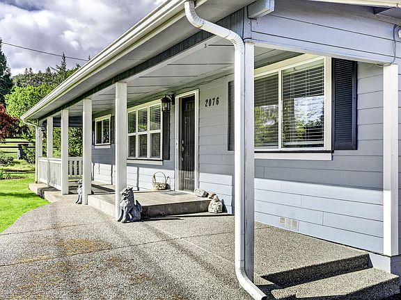 5th image of 2076 Magnolia Ave