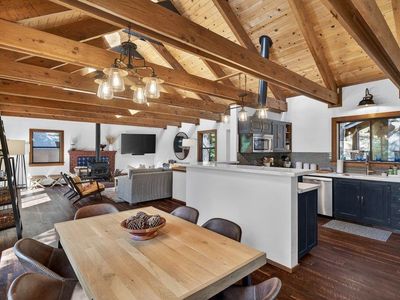 11805 Saint Bernard Dr, Truckee, CA, 96161