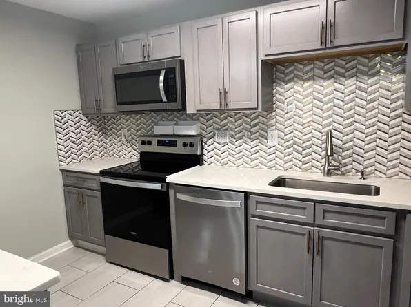 5134 Shawe Pl Unit C, Waldorf, MD 20602