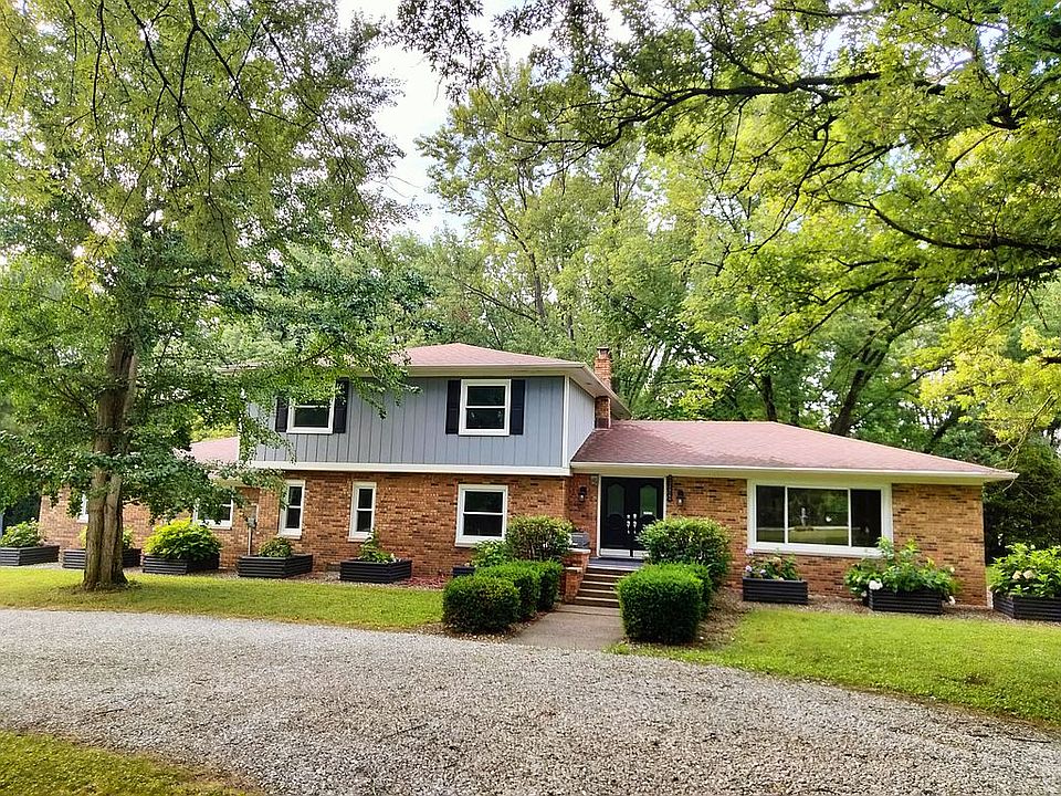 1st image of 4004 Cedar Hills South Dr