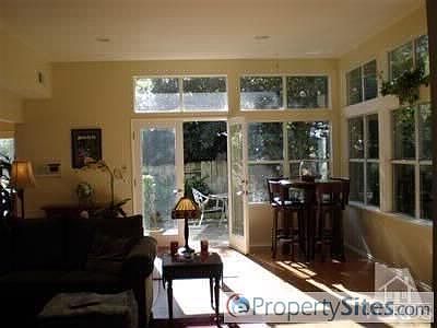 4th image of 473 Aliso St