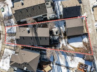 1314 George Close NW, Edmonton, AB T5T 6S2
