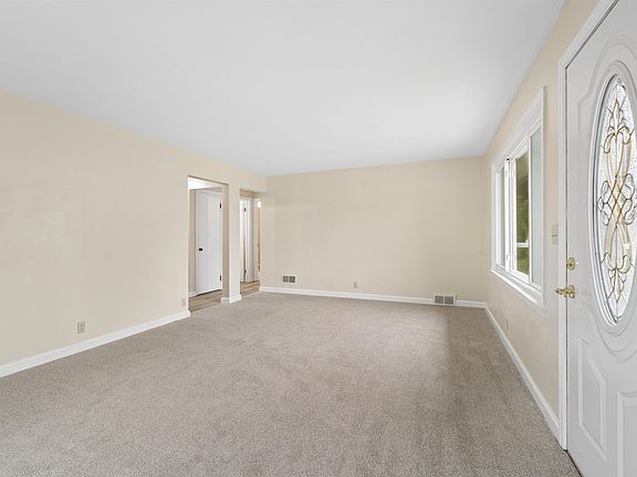 3rd image of 1616 Jefferson St