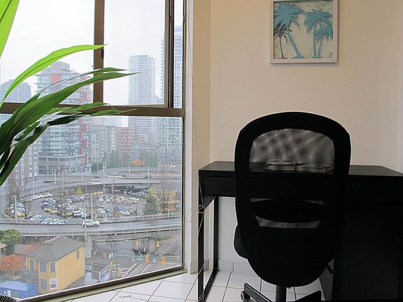 5th image of 888 Pacific St #1404