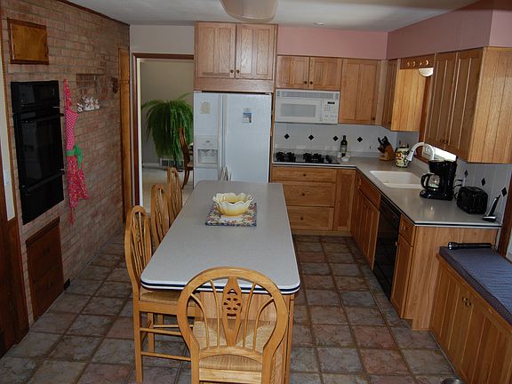 3rd image of 2204 Lanco Dr NW
